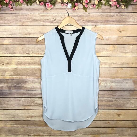 🌷5 for $25 1. State Sleeveless Split Neck Top - Picture 1 of 5